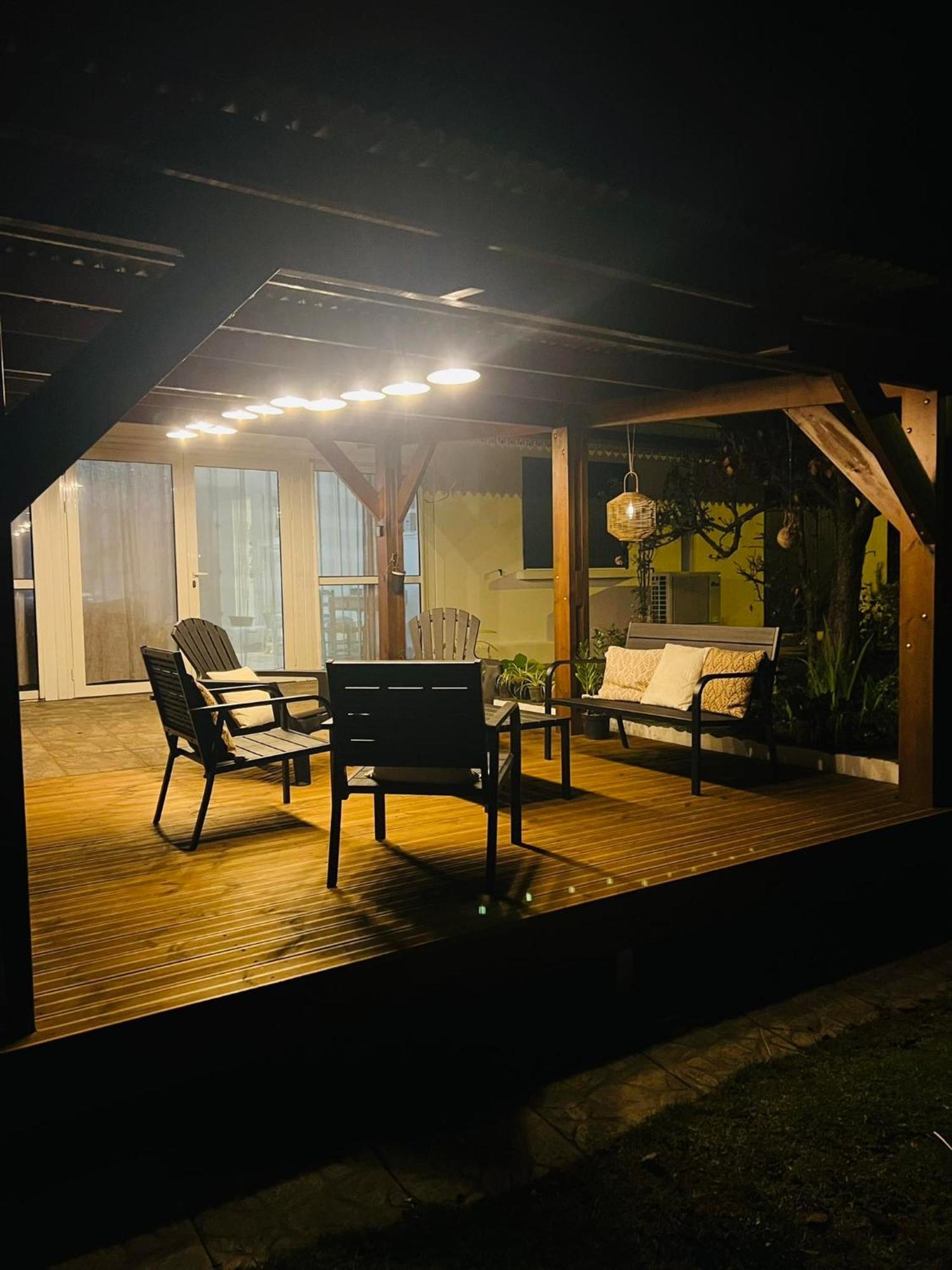 Le Vieux Poirier A La Plaine Des Cafres Villa Le Tampon Exterior photo